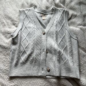 Gray Cable Knit Women's Sweater Vest